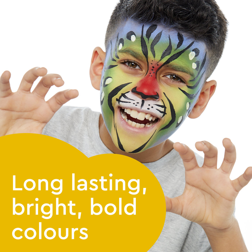 Hulk / Green face paint #snazaroo #facepaint  Green face paint, Face  painting halloween, Fantasy make up